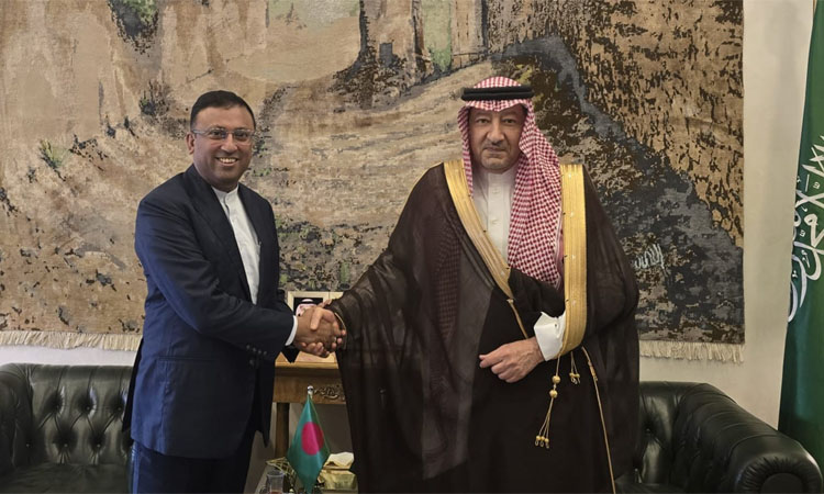 Dhaka conveys solidarity to Saudi leadership