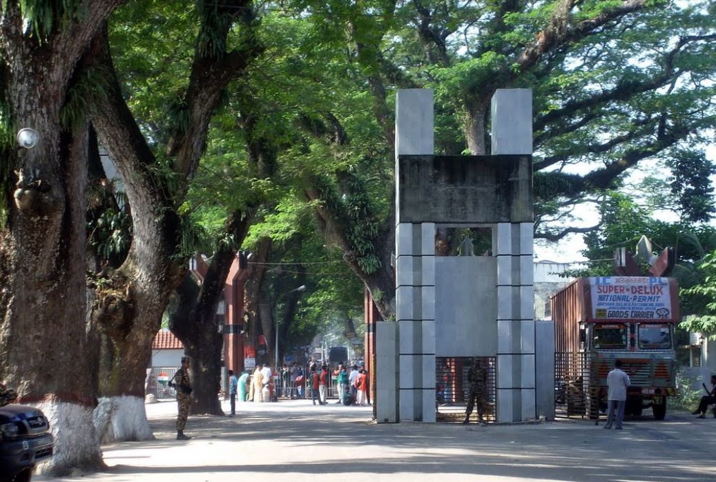 Import-export operations resume at Benapole after election closure