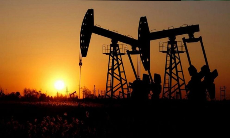 Venezuela signs oil, gas deals with US companies