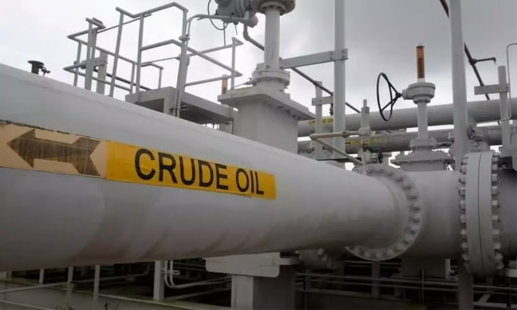 US targets Chinese oil terminal in new Iran sanctions