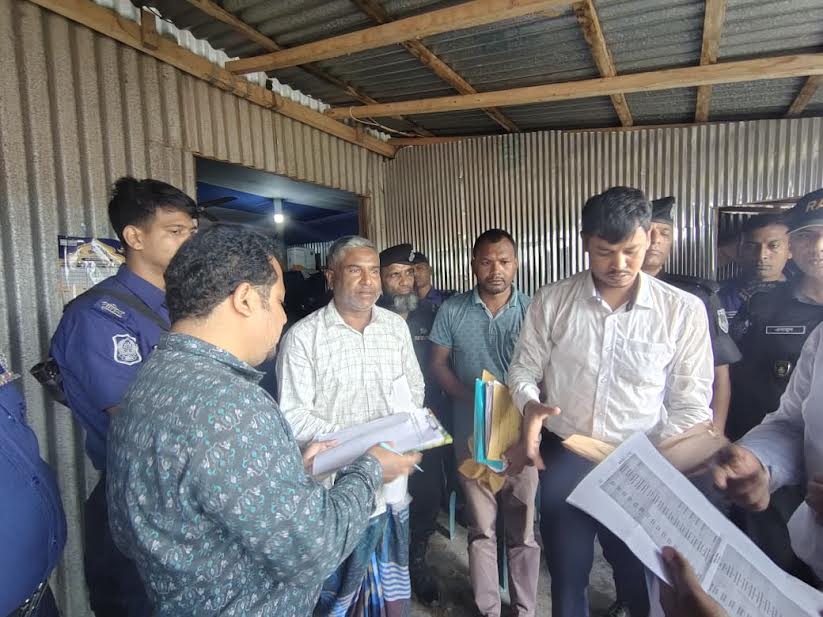 Two illegal brick kilns fined Tk 7 lakh in Lalmonirhat