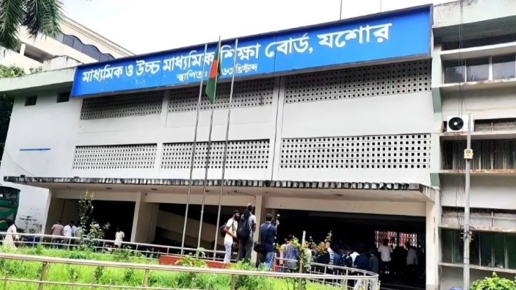 1,628 absent, two expelled in SSC exams under Jashore board
