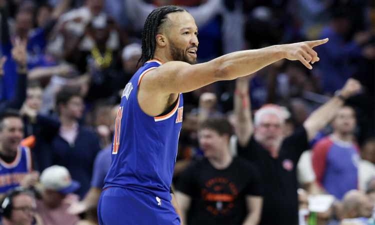Knicks sweep past 76ers into NBA Eastern Conference finals