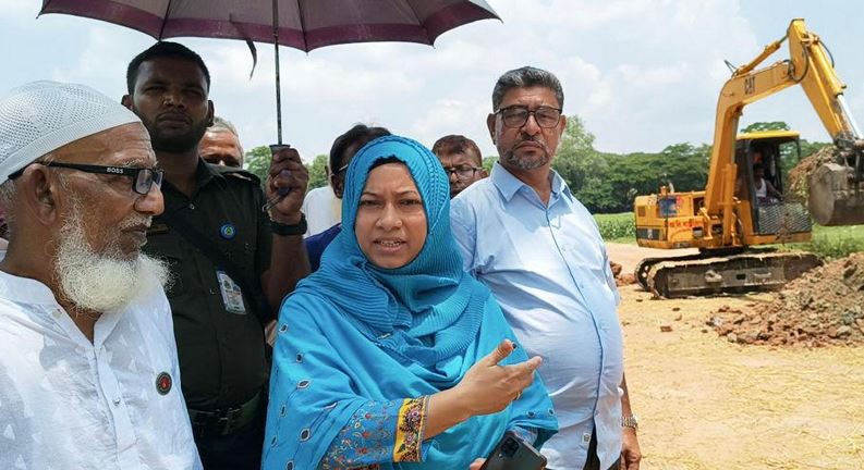 Illegal embankment removed from canal in Bagerhat