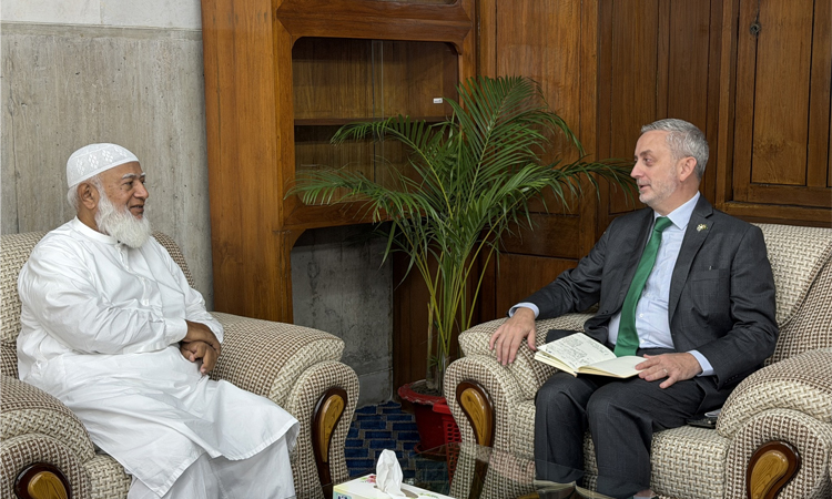 EU envoy meets opposition leader 