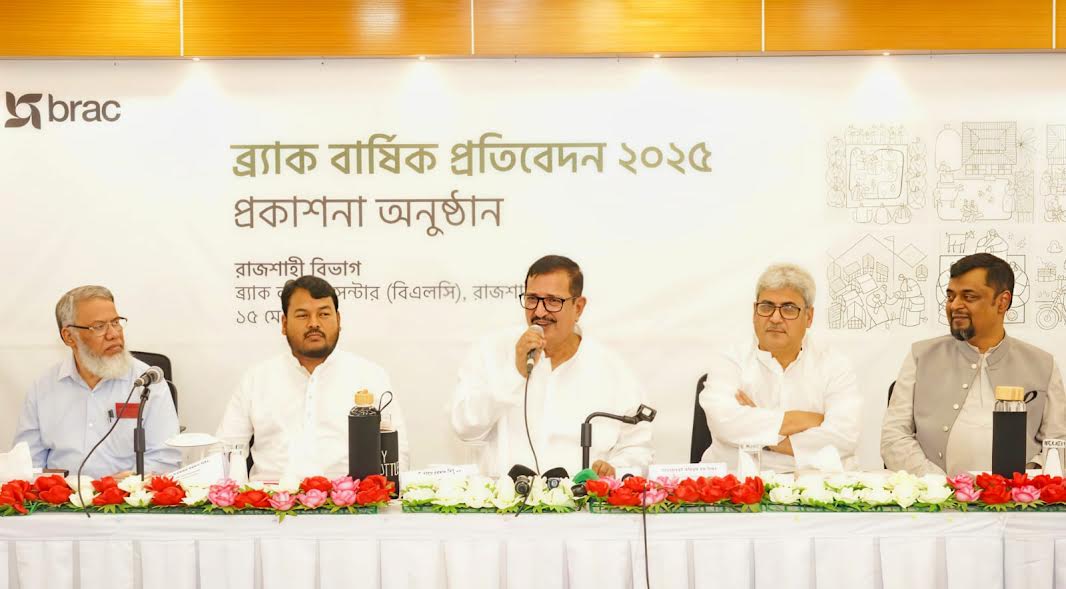 Land Minister seeks BRAC's support to restore lost glory of Rajshahi silk