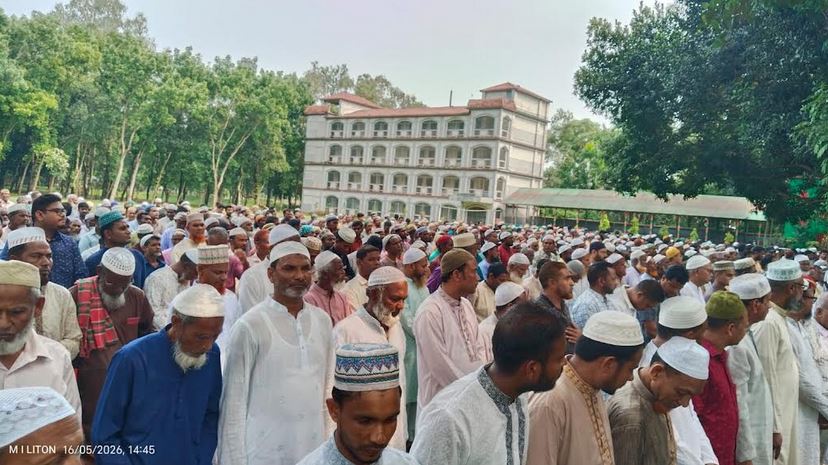 Former Phulbari upazila chairman Nazir Hossain laid to rest in Kurigram