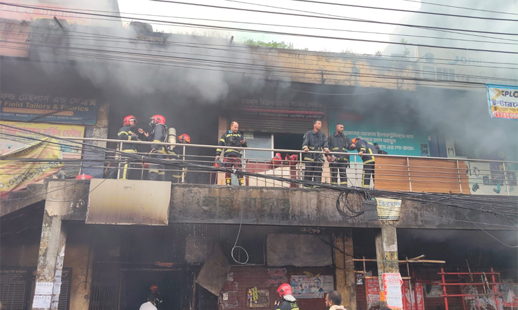 Bijoy Saroni's Kalmilata Market fire brought under control