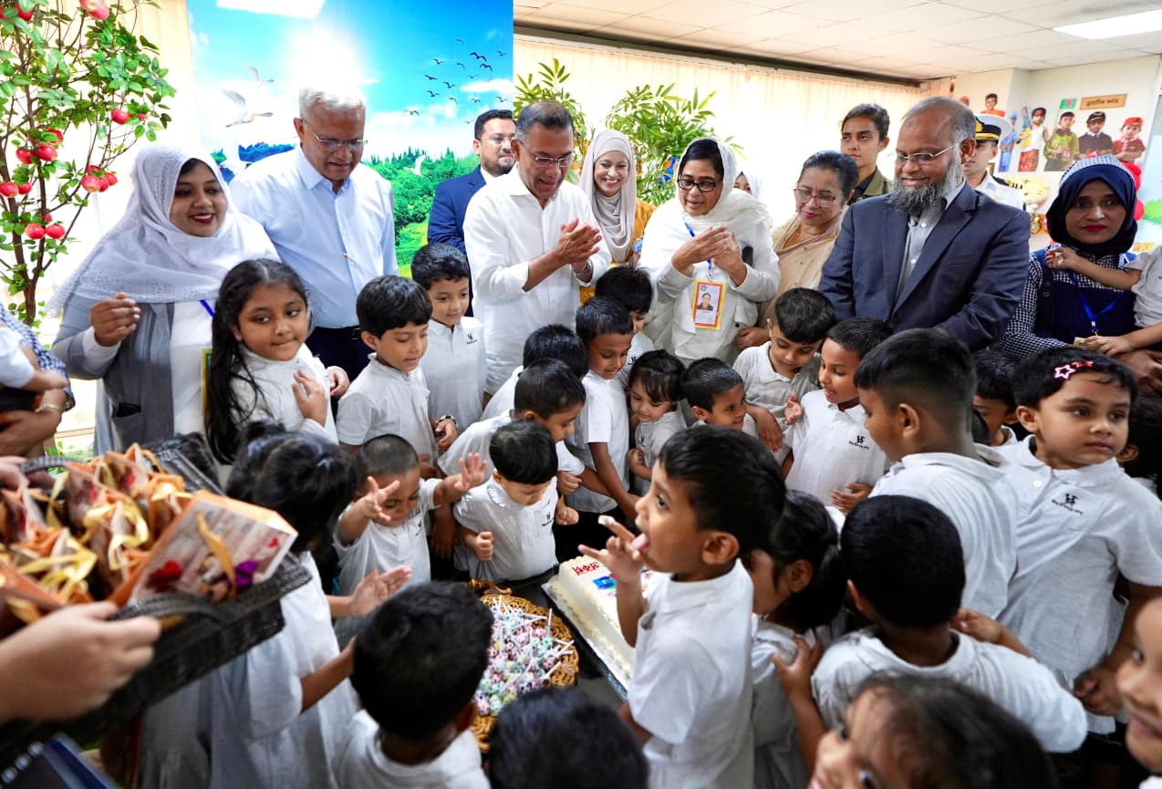 PM spends cheerful moments with children at Bhumi Bhaban day-care centre 