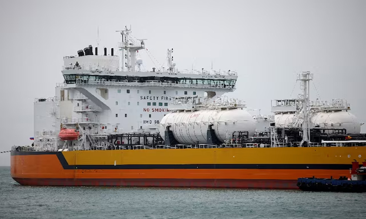 UK eases sanctions on Russian jet fuel and diesel imports