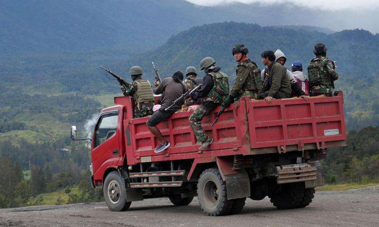 Indonesia says eight miners killed by Papua rebels     