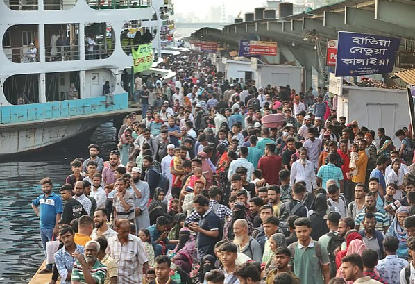 Coordinated preparations taken for safe Eid travel on waterways