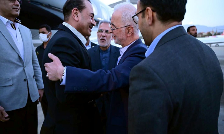 Iran weighs peace proposal, accuses US of 'excessive demands'     