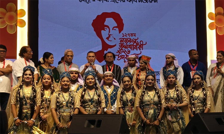 PM stresses changing political culture to build humane state