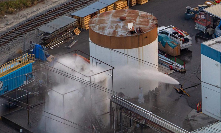 Temperature rising in chemical tank at risk of exploding in California