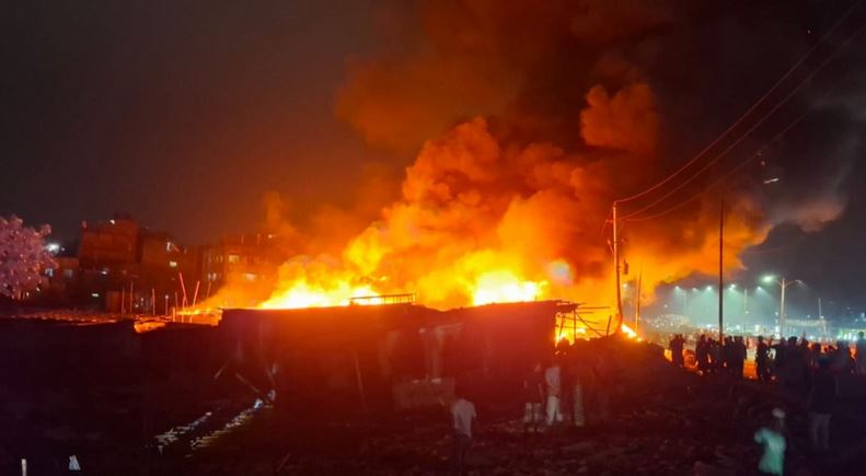 Fire at Kalshi slum, 13 units of fire fighters working to control blaze