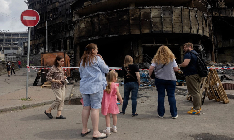 War-hardened Kyiv residents return to routine after Russian strikes