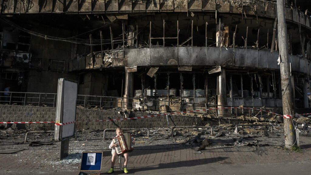 Dozens of countries at UN condemn Moscow's 'threats' to embassies in Ukraine