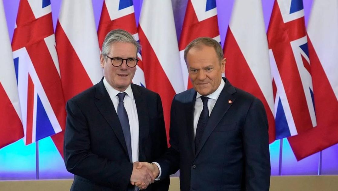 Poland, UK to sign defence treaty