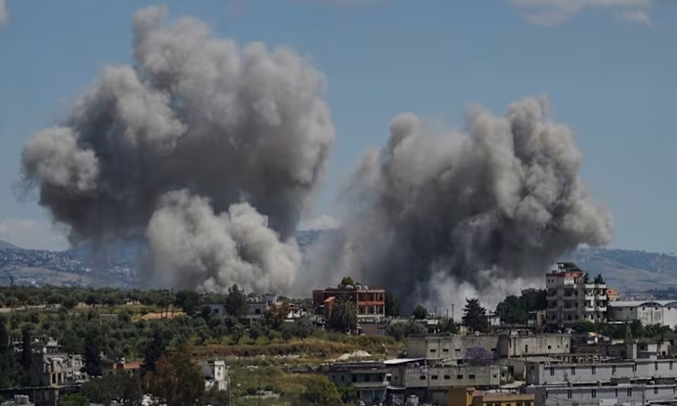 Israeli strikes kill 31 in south Lebanon as Israel expands ground operations