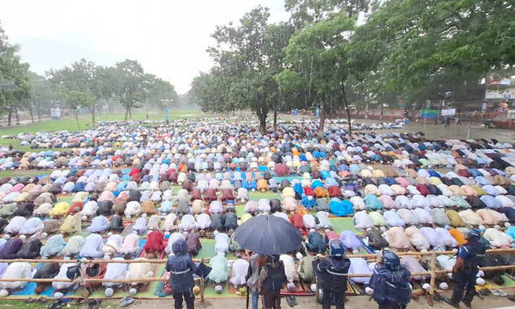 Historic Sholakia Eid congregation held today 