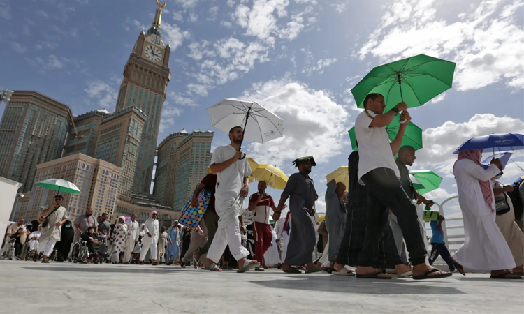 Climate change making hajj hotter, less safe: study