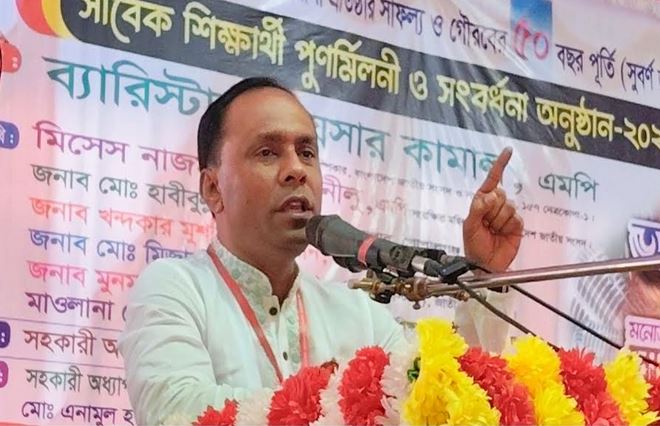 No alternative to honesty for building corruption-free society: Kayser Kamal