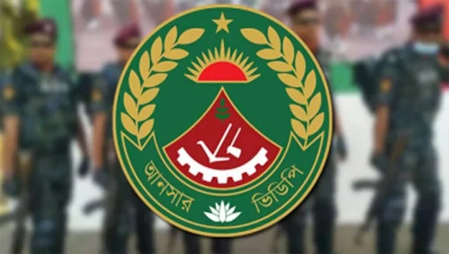 Ansar extends humanitarian supports to fire affected people in Kalshi slum