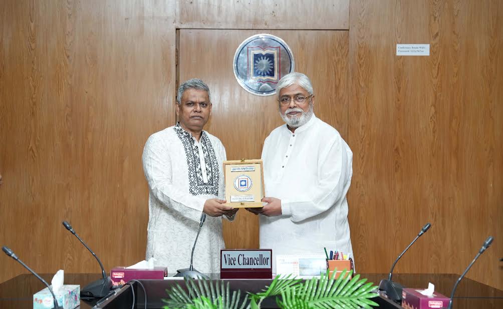 WAA delegation visits RU