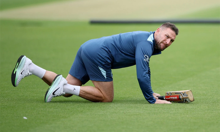 England aim to erase Ashes scars against New Zealand