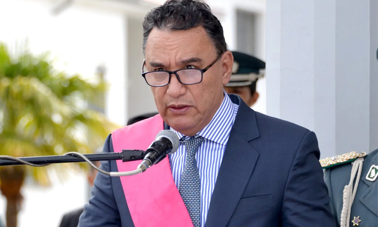 Defense minister resigns as protests rock Bolivia