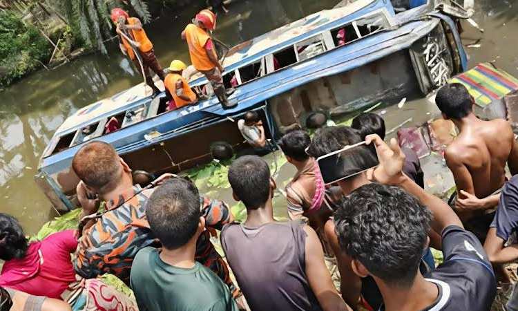 One killed as bus plunges into pond in Khulna