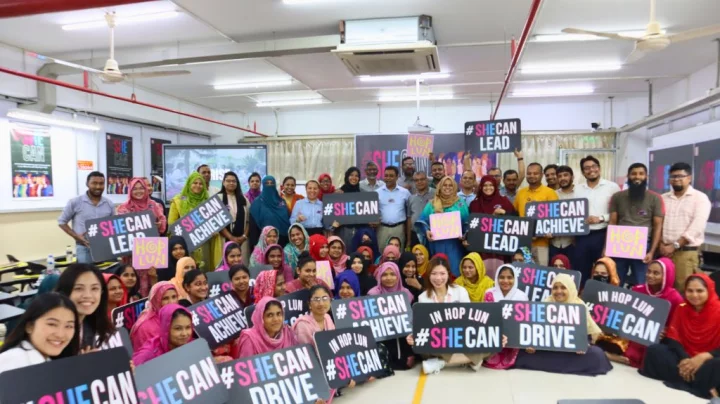 Factory worker Shabnur chasing dreams thru literacy