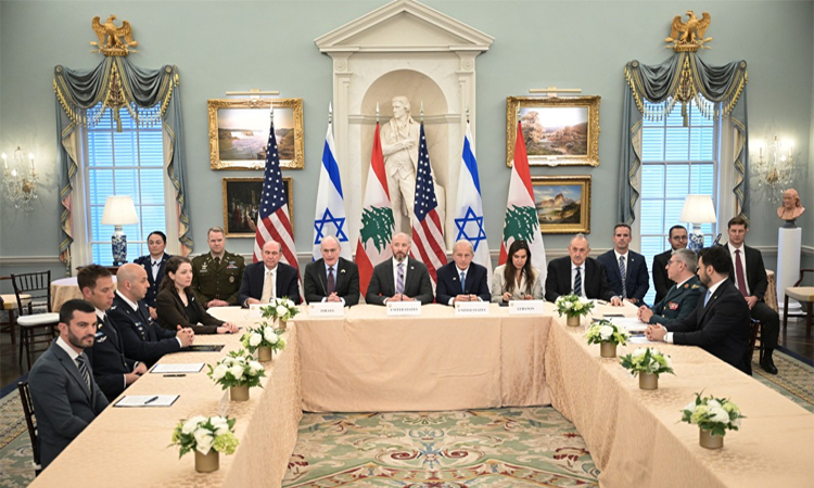 Israel, Lebanon agree to conditional ceasefire