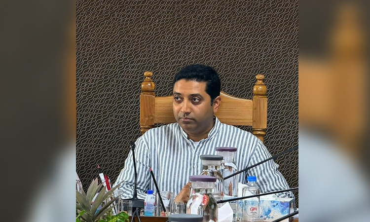 Govt to start free uniform, shoe distribution for pry students by August: Bobby Hajjaj