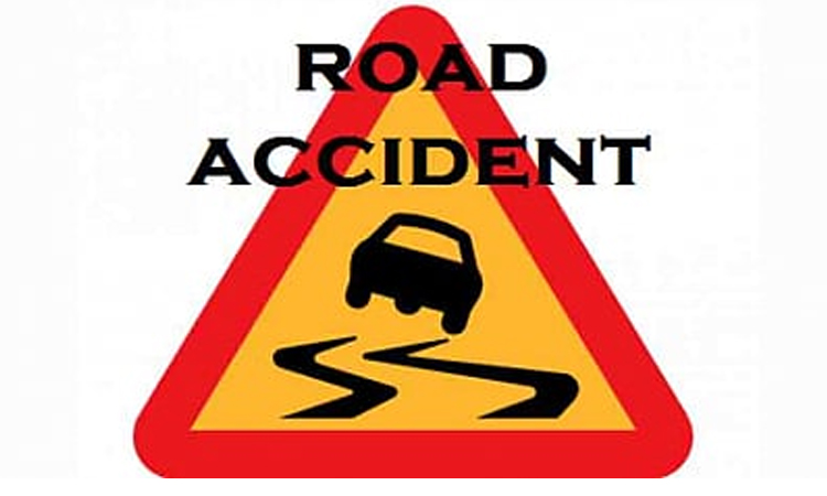 Two friends killed in Feni accident