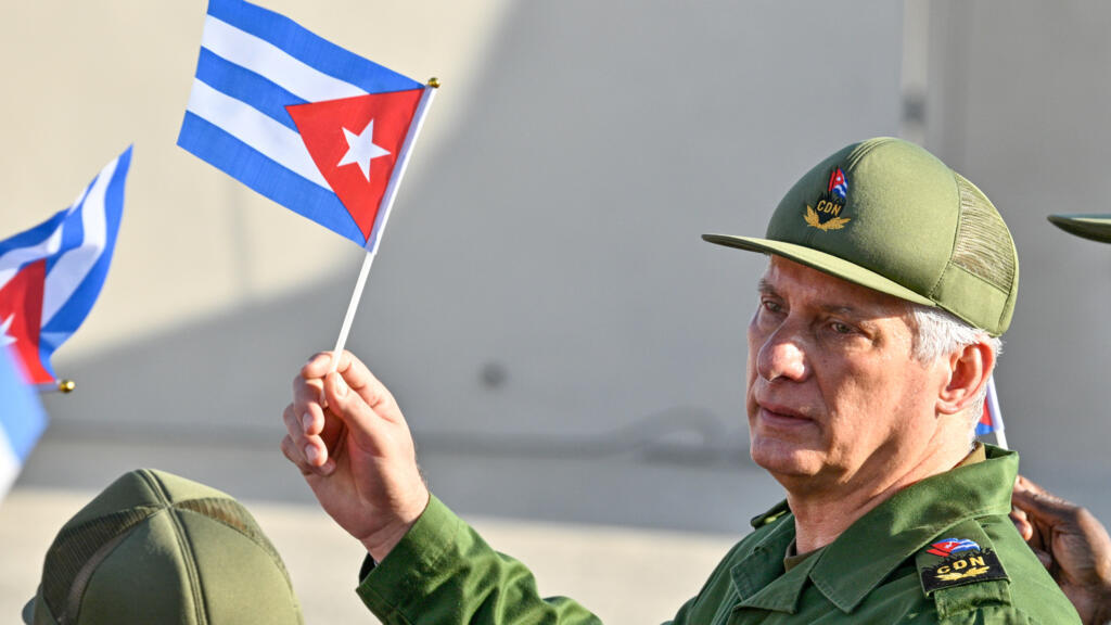 US imposes sanctions on Cuban president, Castro family members