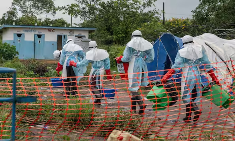 US warns Ebola outbreak on scale of largest 'is possible'