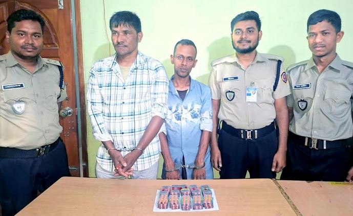 2 held with 1,000 Tapentadol tablets in Rangpur