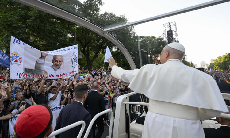 Pope to lead huge Madrid mass on day two of Spain visit