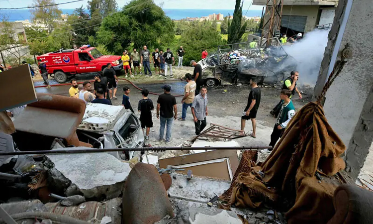 Israeli strike kills three Lebanese soldiers
