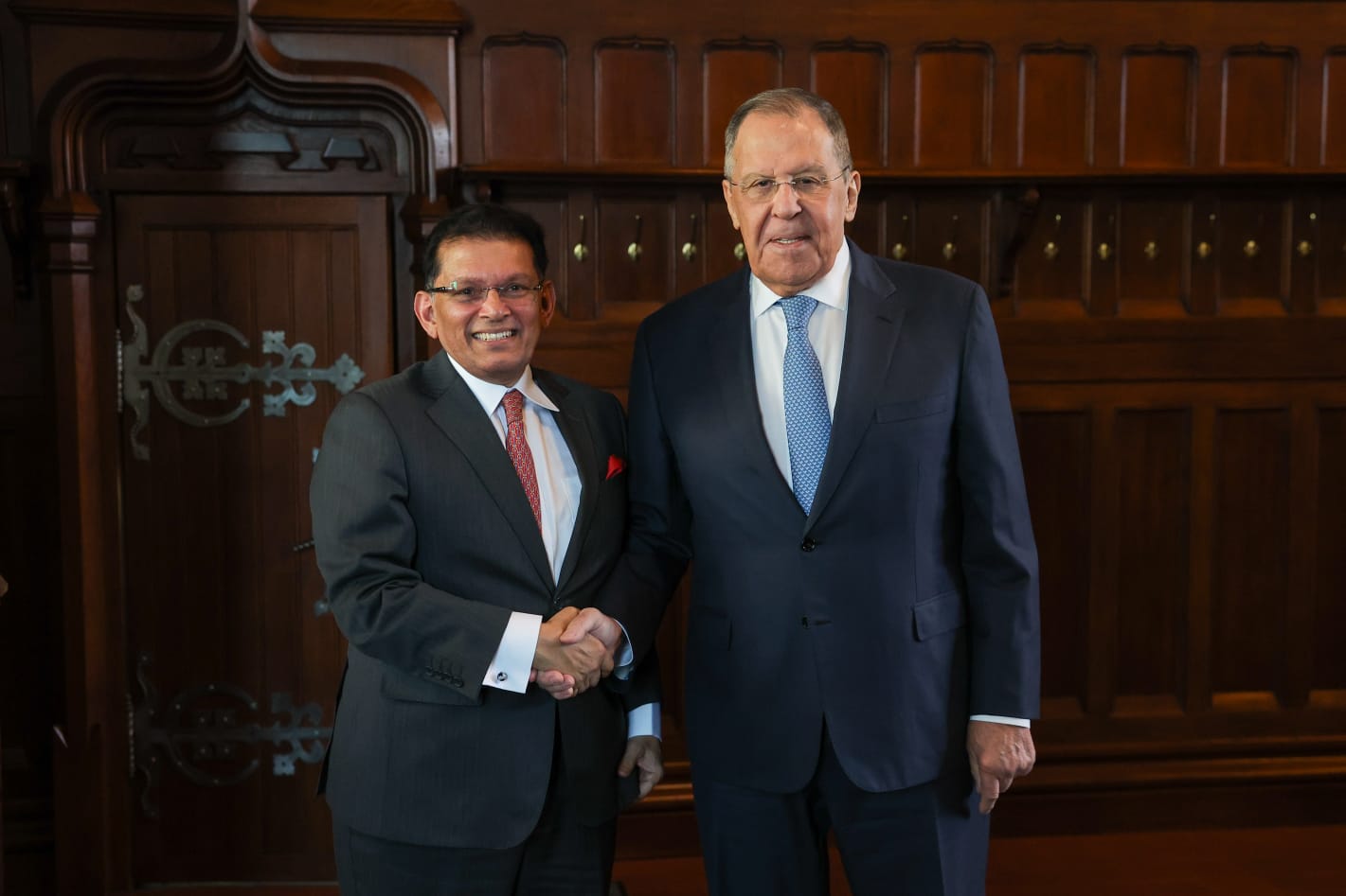 Bangladesh, Russia seek stronger ties, cooperation at global level