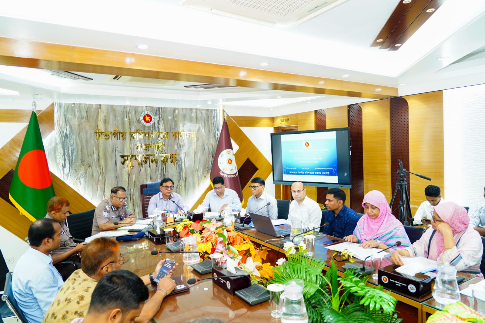 ‘Dholon' practice abolished in Rajshahi mango trade; sales to be conducted by kg
