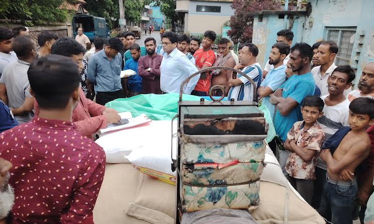 OMS rice, flour seized in Chuadanga; dealer fined Tk 50,000