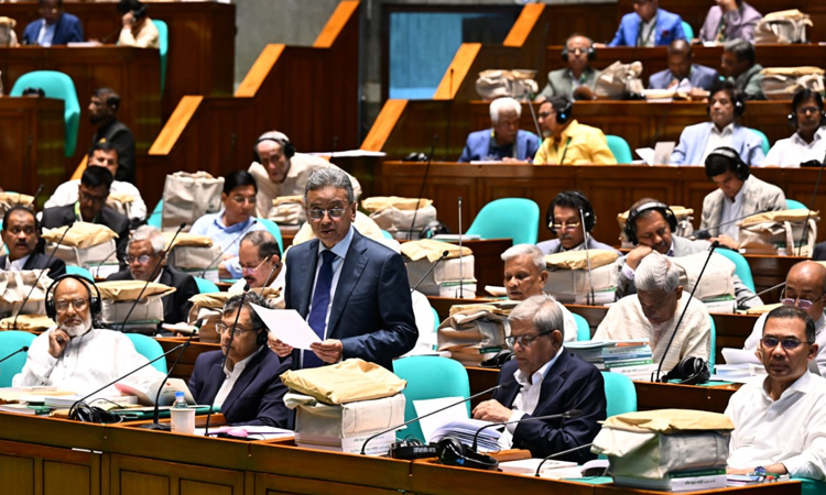 Khosru proposes fresh provisions to Customs Act for FTZ establishment 
