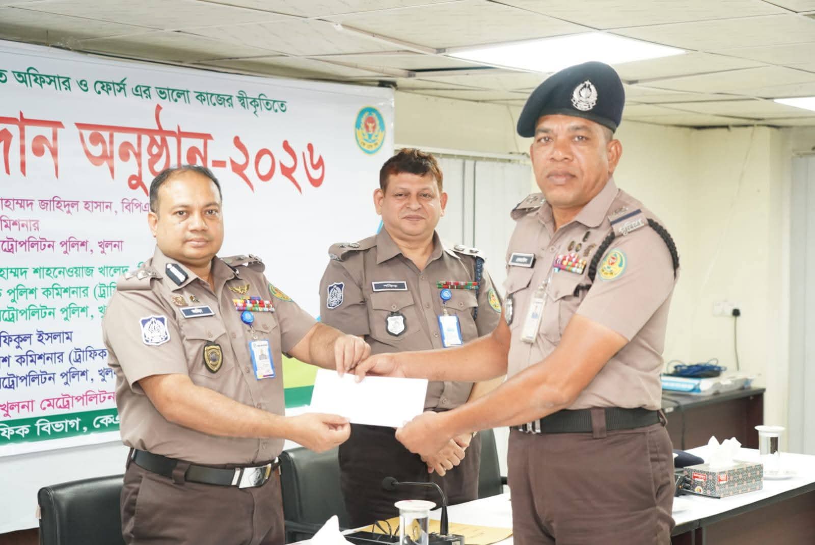 KMP Comr. awards traffic police for outstanding performance