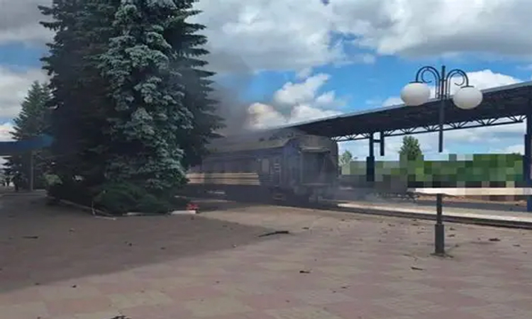 Russian strike kills one in northeast Ukraine: regional authorities