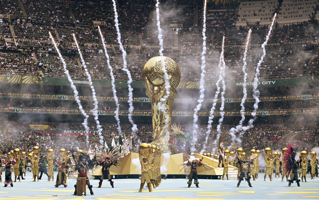 USA play first World Cup finals game on home soil since 1994