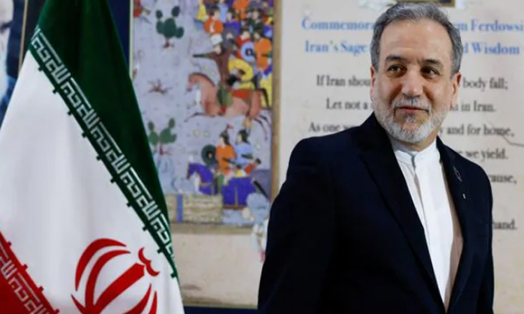 US says downed multiple Iran drones as both insist deal closer