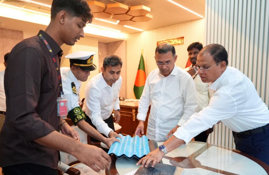 PM praises Moulvibazar youth's eco-friendly innovations, assures support